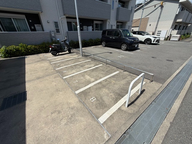敷地内・建物