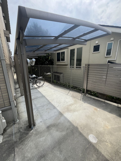敷地内・建物