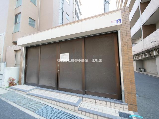 敷地内・建物