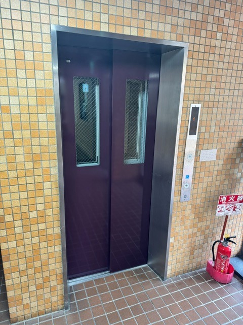 敷地内・建物