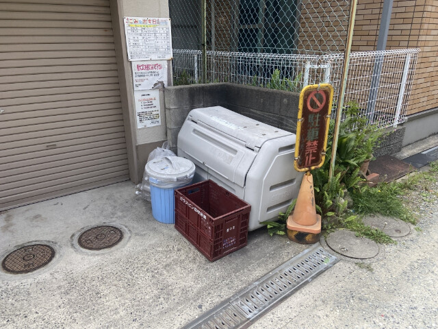 敷地内・建物