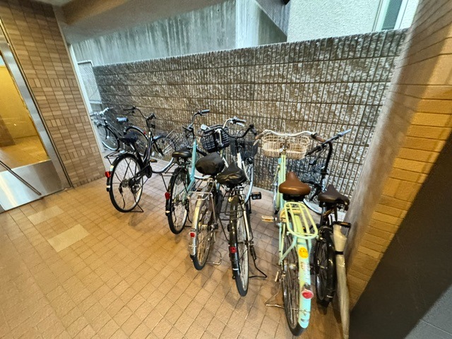 敷地内・建物