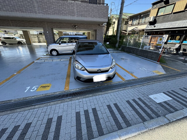 敷地内・建物