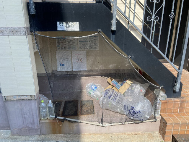 敷地内・建物
