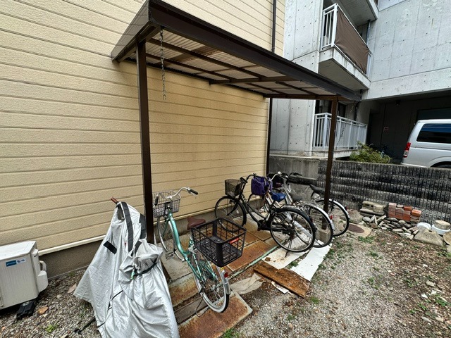 敷地内・建物