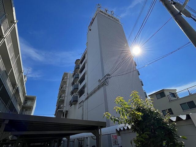 敷地内・建物