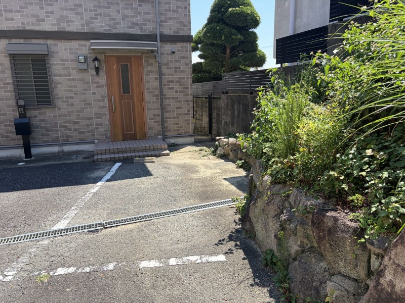 敷地内・建物