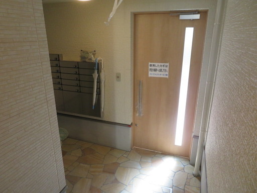 敷地内・建物