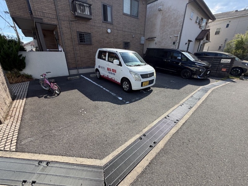 敷地内・建物