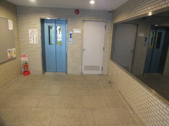 ロビー