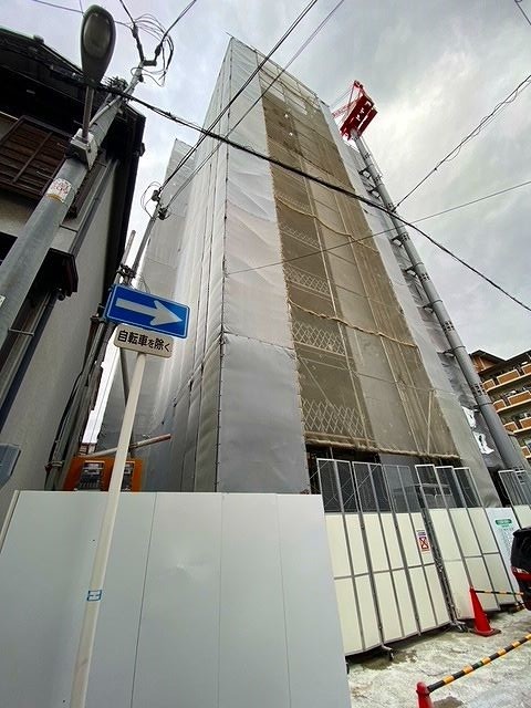 敷地内・建物