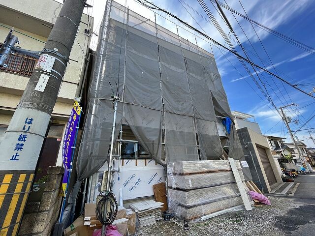 敷地内・建物