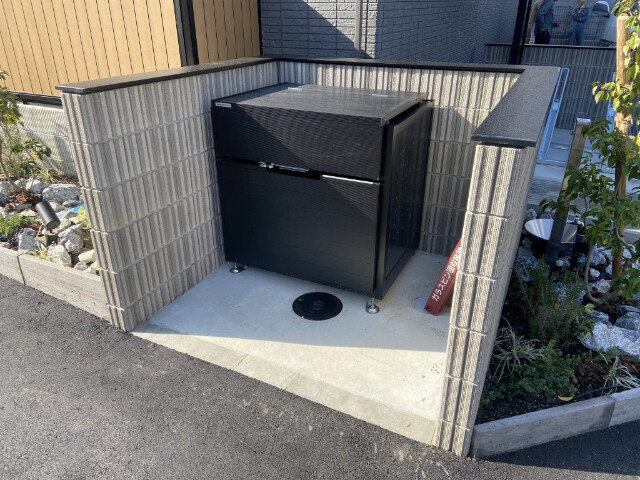 敷地内・建物