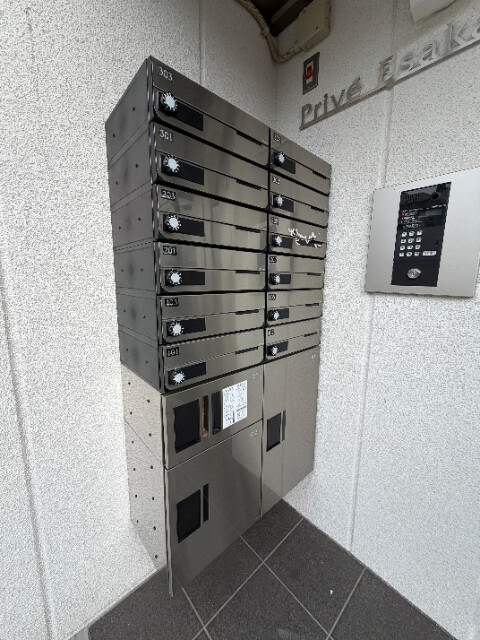 敷地内・建物