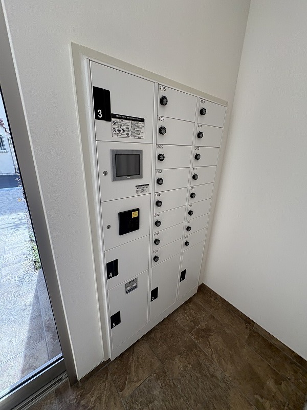 敷地内・建物
