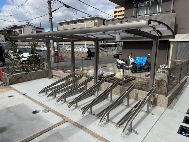 敷地内・建物