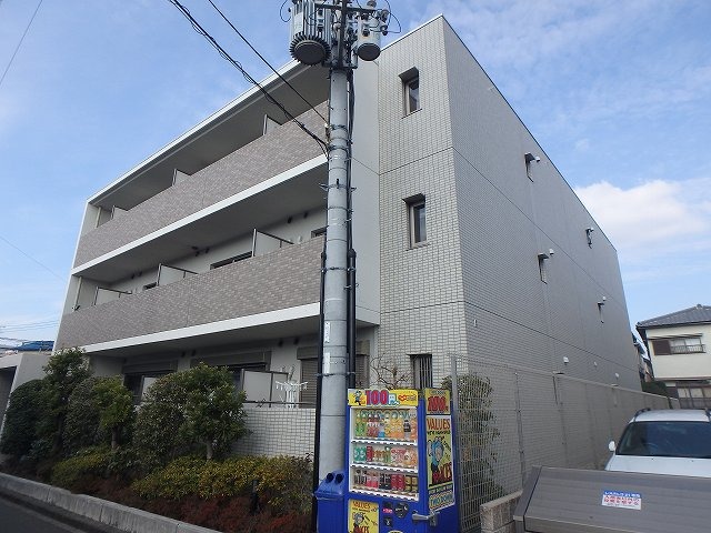 敷地内・建物