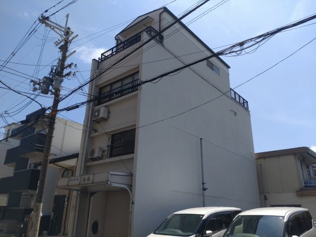 敷地内・建物