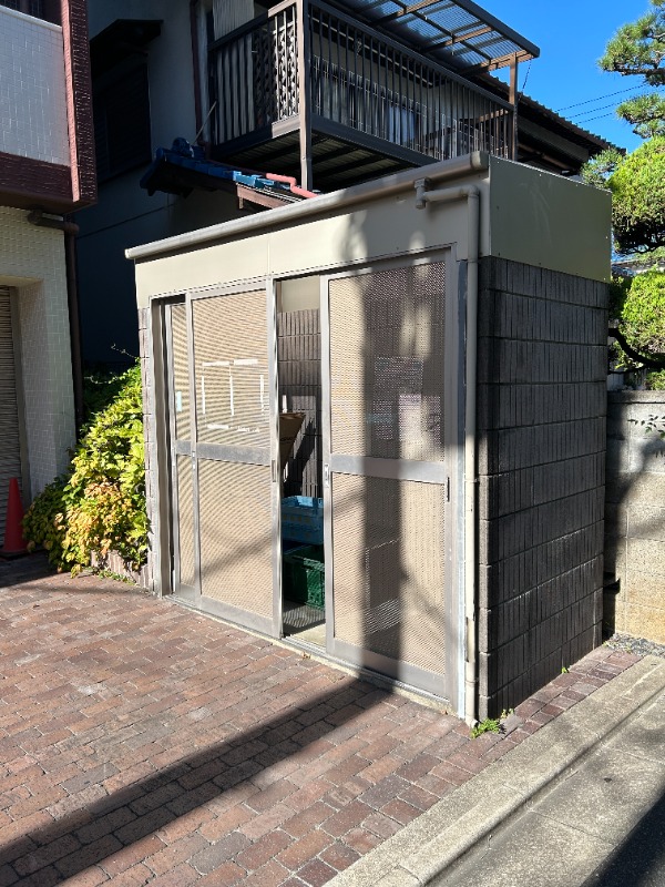 敷地内・建物