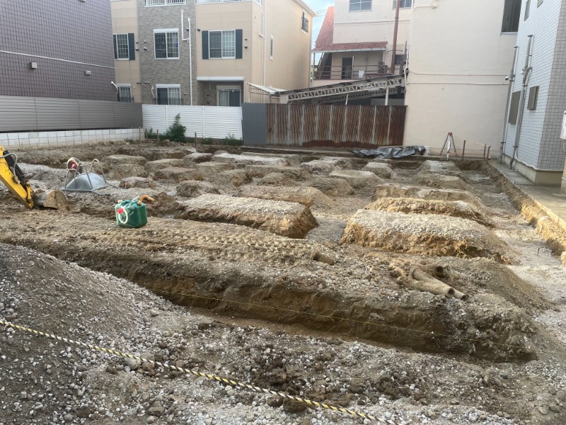 敷地内・建物
