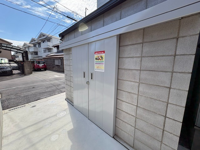 敷地内・建物