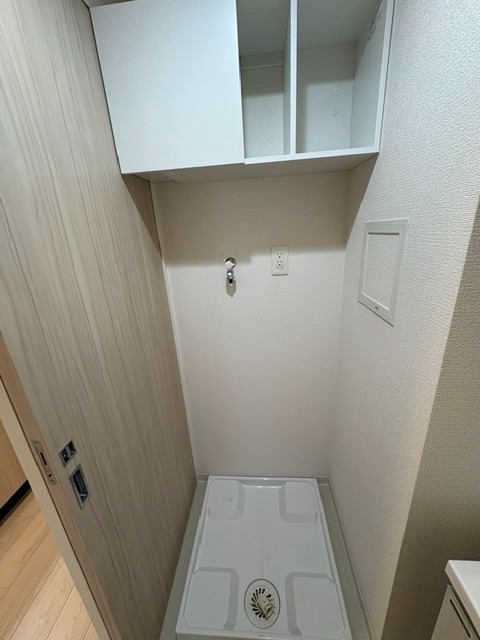 内装16