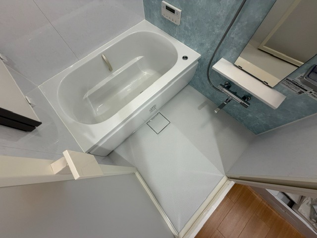 バス