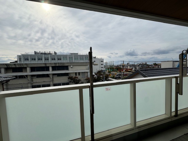 別階の写真になります