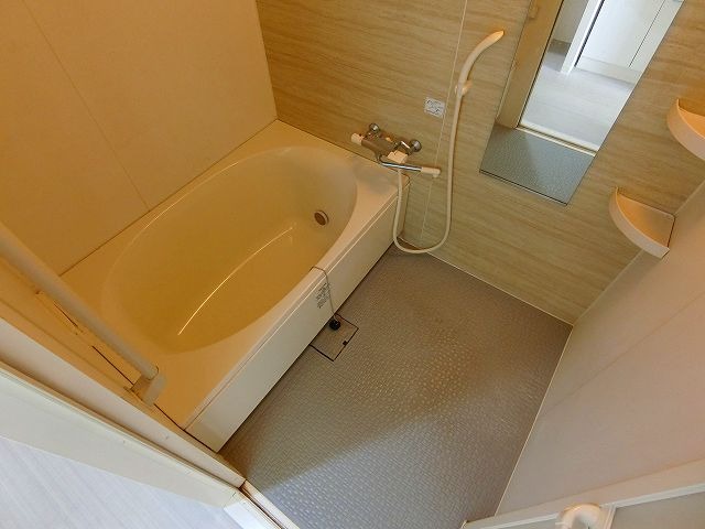 バス