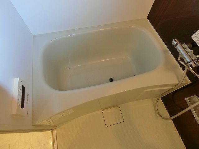 バス