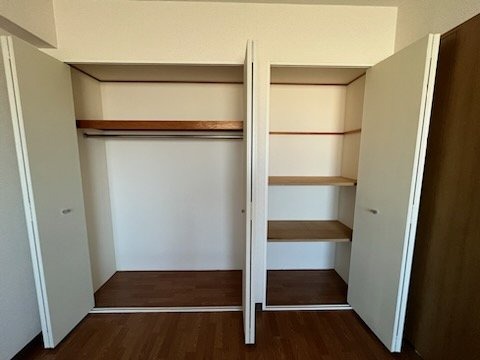 大容量のウォークインクローゼット