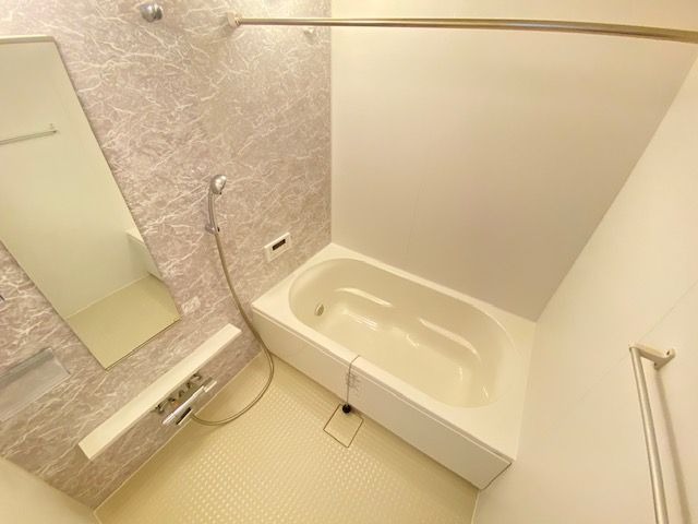バス