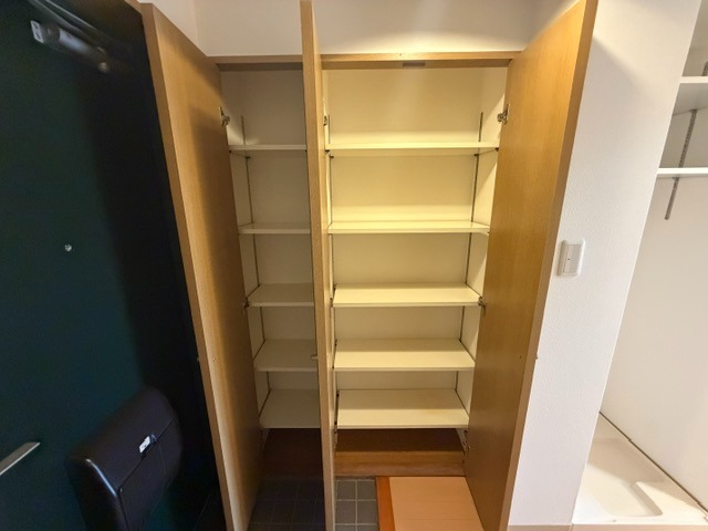 収納