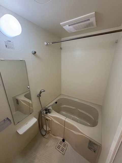 バス