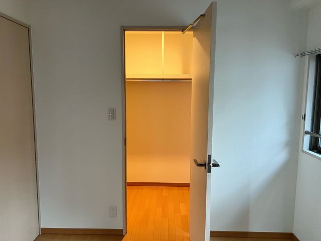 ウォークインクローゼット