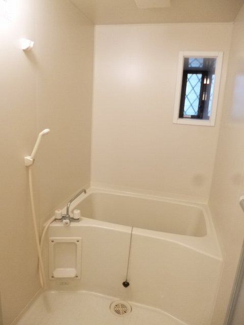 異なるフロアの室内写真です