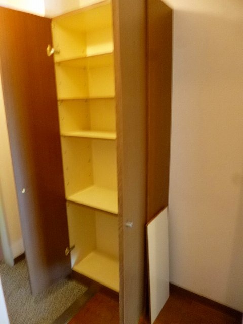 異なる号室の室内写真です