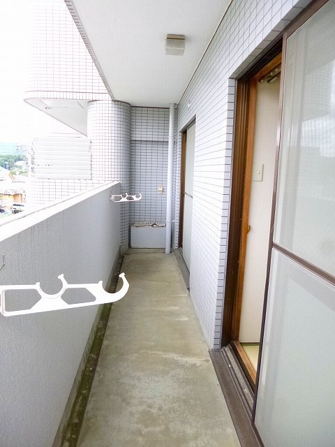 異なる号室の室内写真です