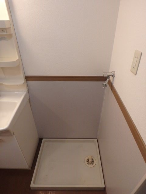 異なる号室の室内写真です