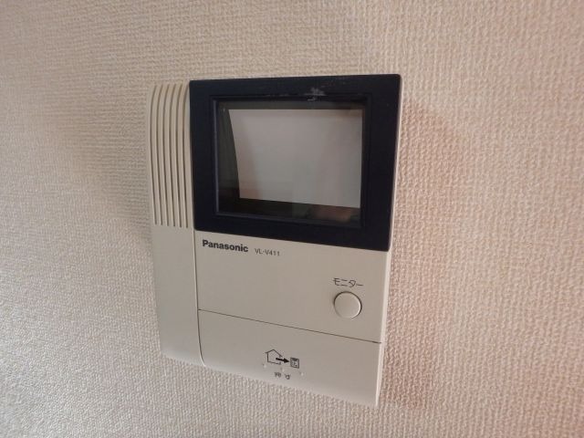 異なる号室の室内写真です
