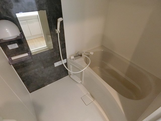 バス