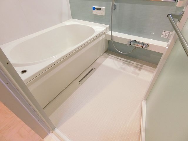 バス