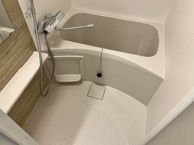 バス