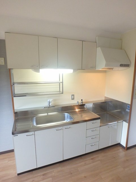 異なる号室の室内写真