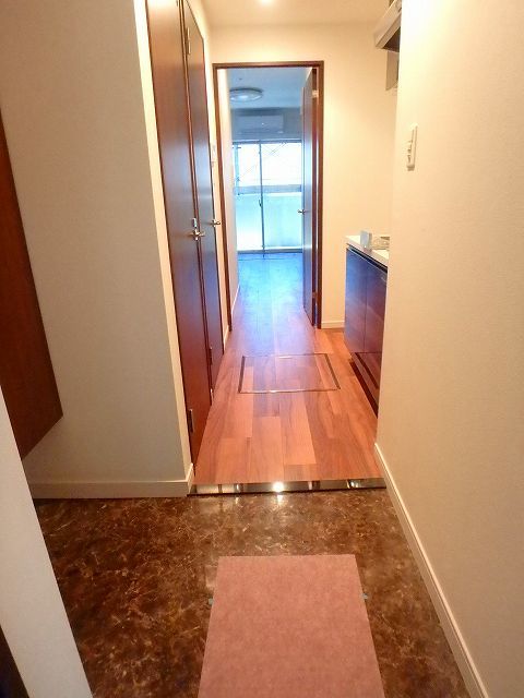 同間取・別号室