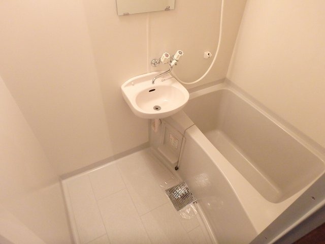 バス