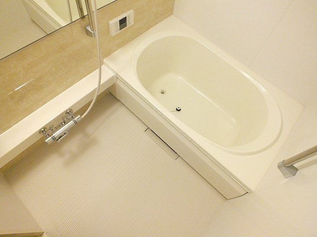バス