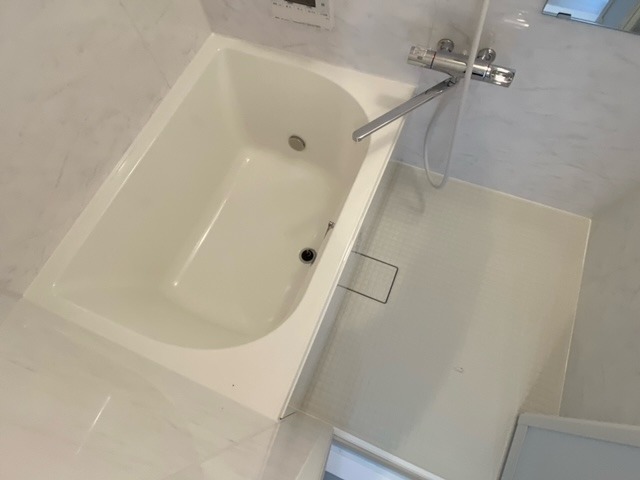 バス