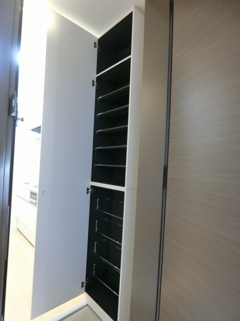 シューズボックス