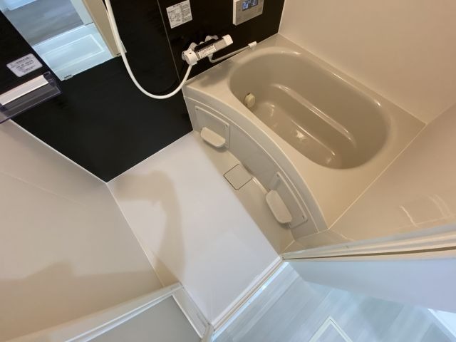 バス
